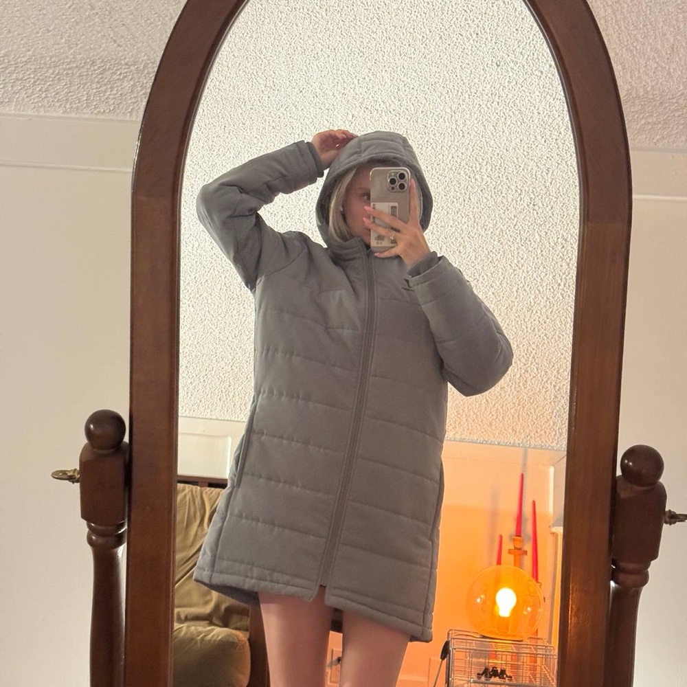 Women's Gray Puffer Jacket
